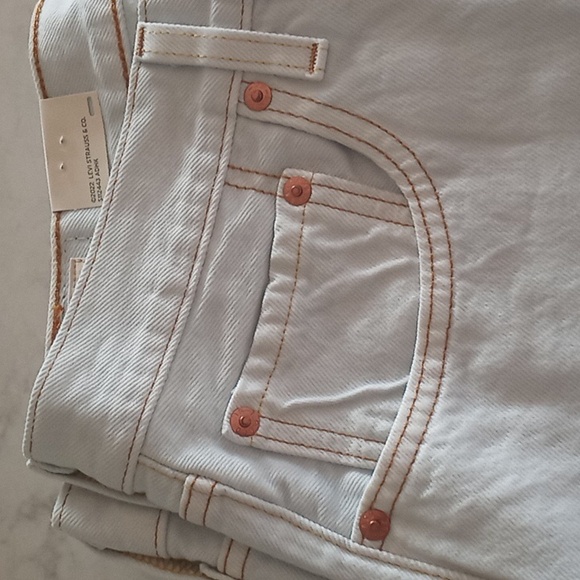Levi's 31W x 32L jeans - Picture 7 of 9